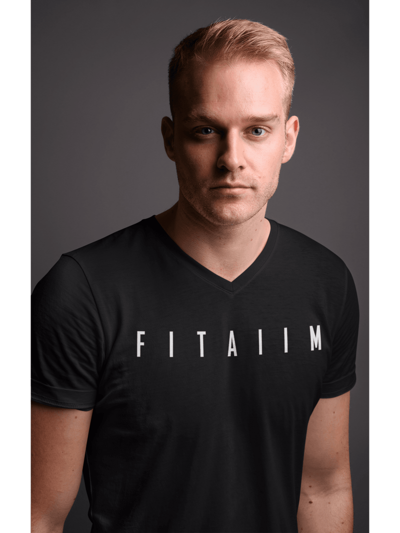 Essential V-Neck T-shirt Black - Fitaiim