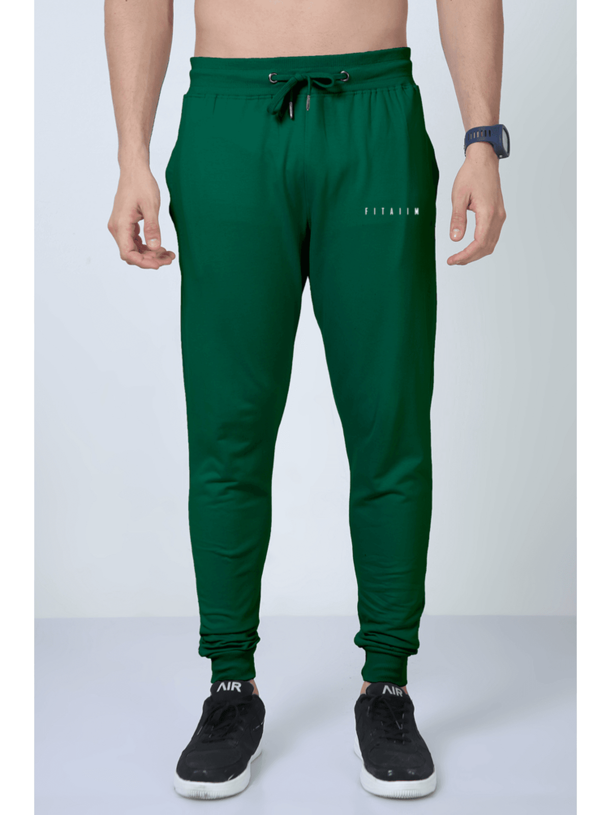 Essential Men Jogger Bottle Green - Fitaiim